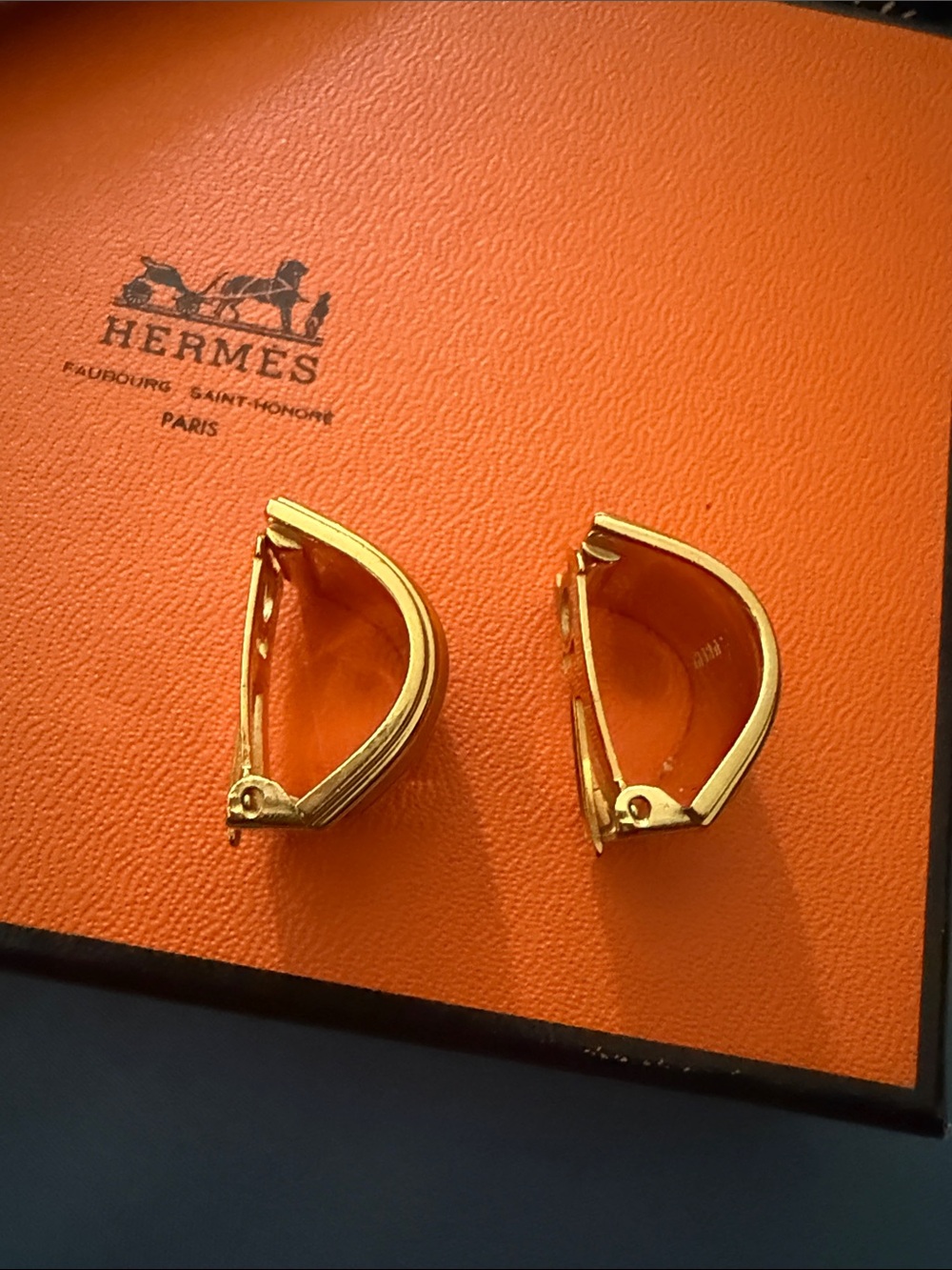 Hermes Gold and Orange Enamel and Metal Clip-on Earrings - Picture 4 of 8